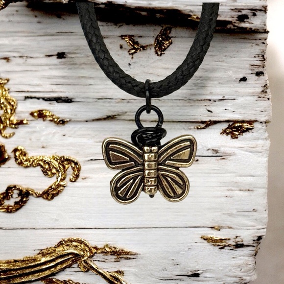 5 For $25💫Golden Butterfly Pendant Necklace - Picture 5 of 5